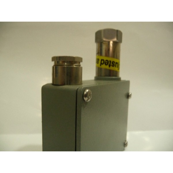 Pressure Transmitter, 8202, 401154, CH-8708, Trafag